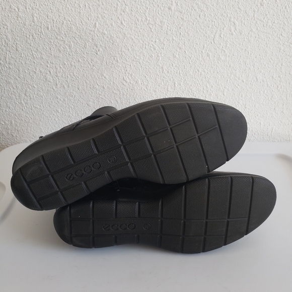 Еcco Women Black Leather Comfy Ankle Boots - Picture 6 of 16